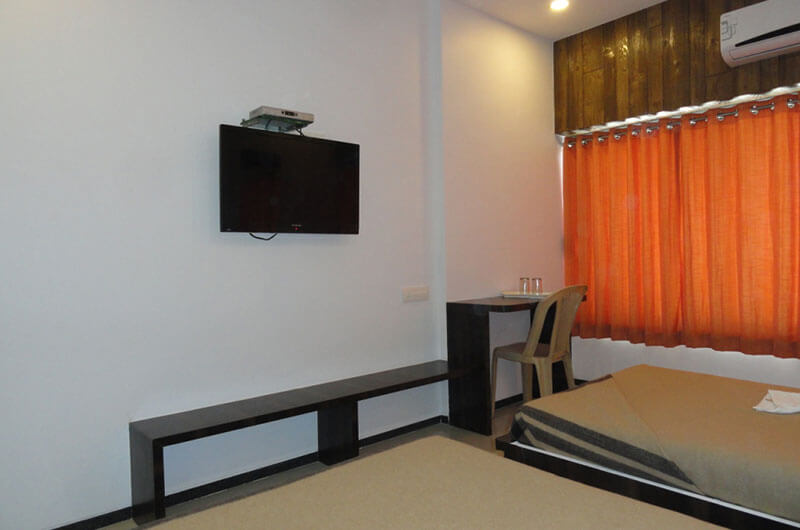 Superior Non AC Room at Hotel Raj, Aurangabad
